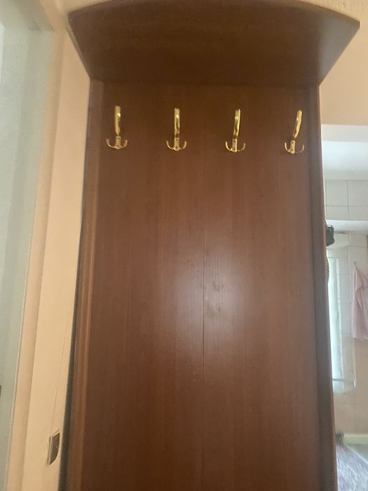 Вешалка для вешей