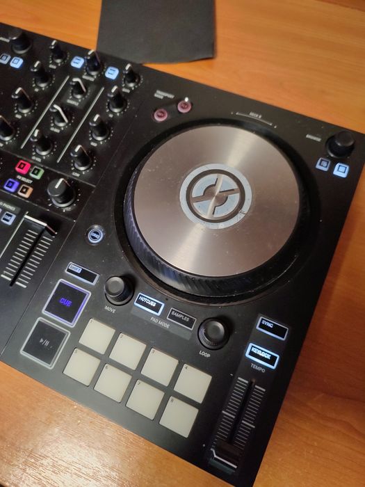 Consola Dj Traktor S2 MK3