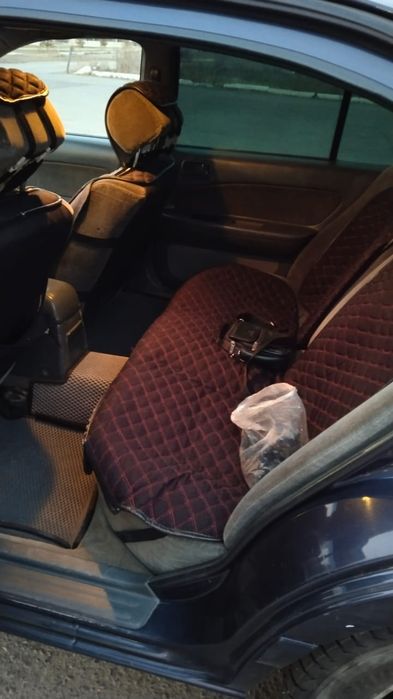 Тез арада сатылады,