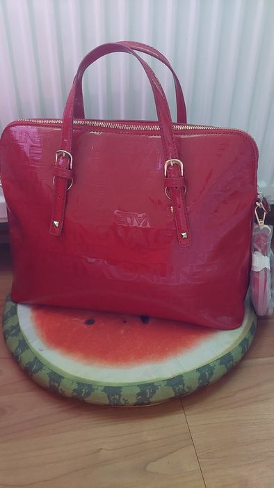 Geantă damă Valentino lăcuită