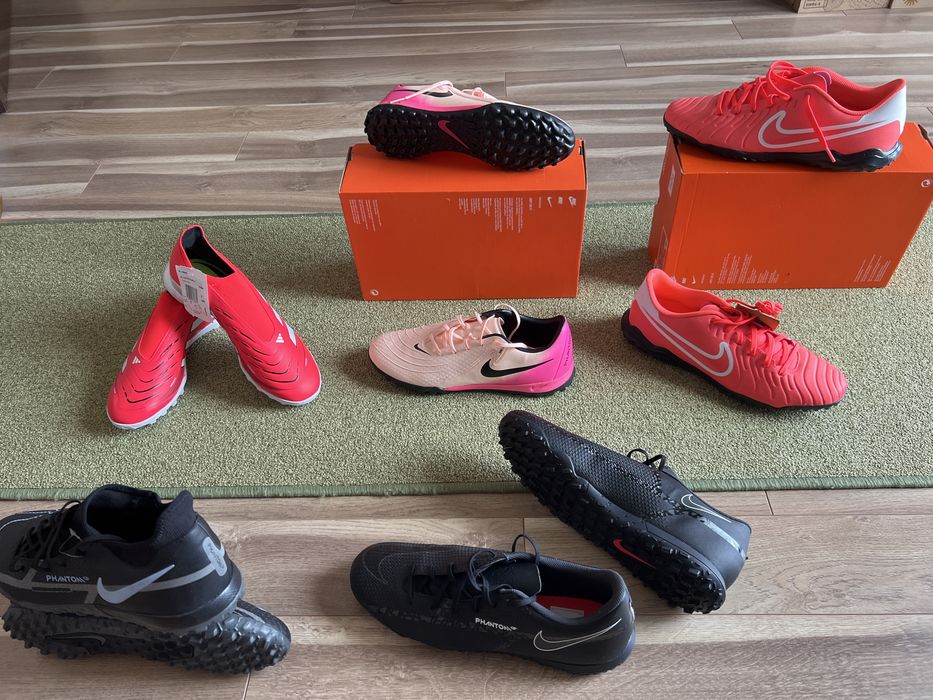 Ghete fotbal sintetic nr 42 -42,5 -44-45