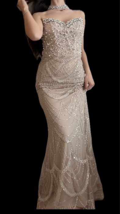 Официална рокля с камъни и перли