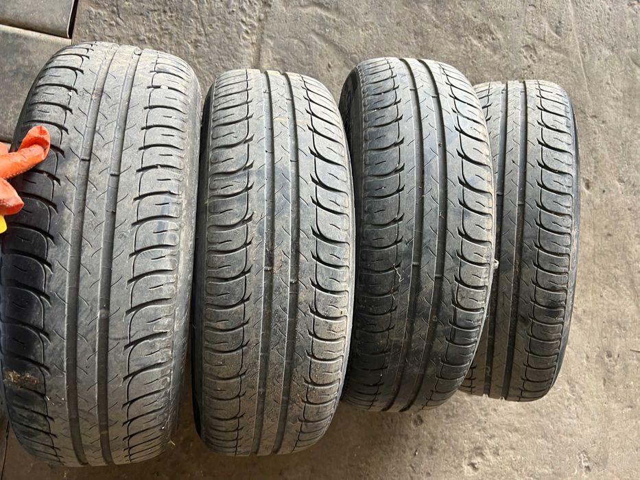 Jante otel cu anvelope cauciucuri vara Renault Thalia 175/65 R14 DOT 0719