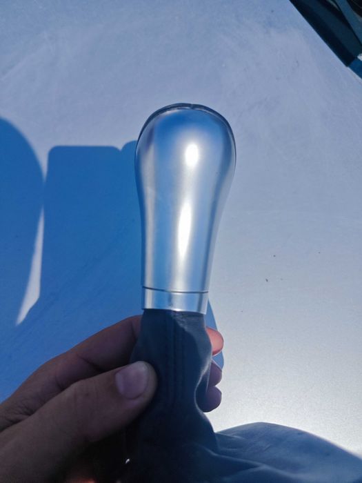 Топка скоростен лост с маншон доста запазена Mercedes W204 W212 AMG