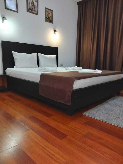 Cazare Vila Roxy Costinești - 6 Camere Primitoare, Foișor și Grădină