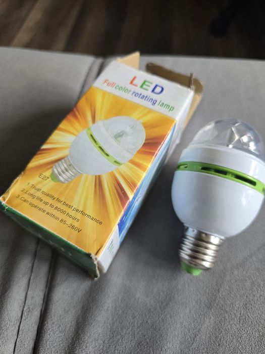 Led въртяща се крушка Е27