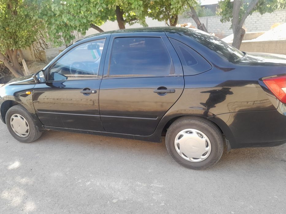 Lada granta 2015