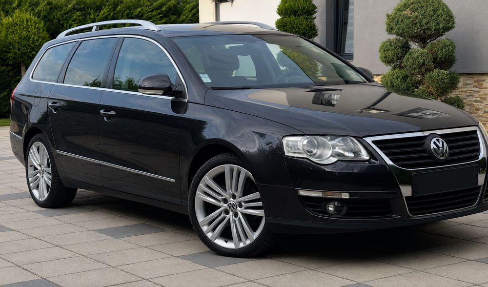VOLKSWAGEN Passat