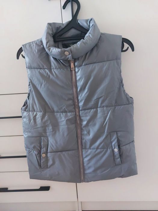 Жилетка на девушку р44-46