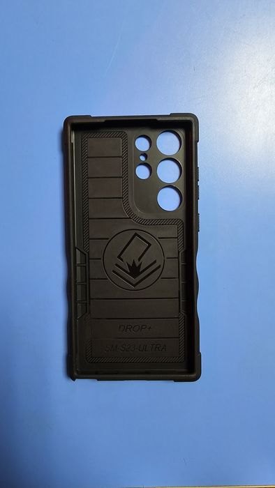 Продам чехол на самсунг с23ультра