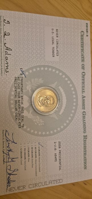 Vând moneda de colecție.