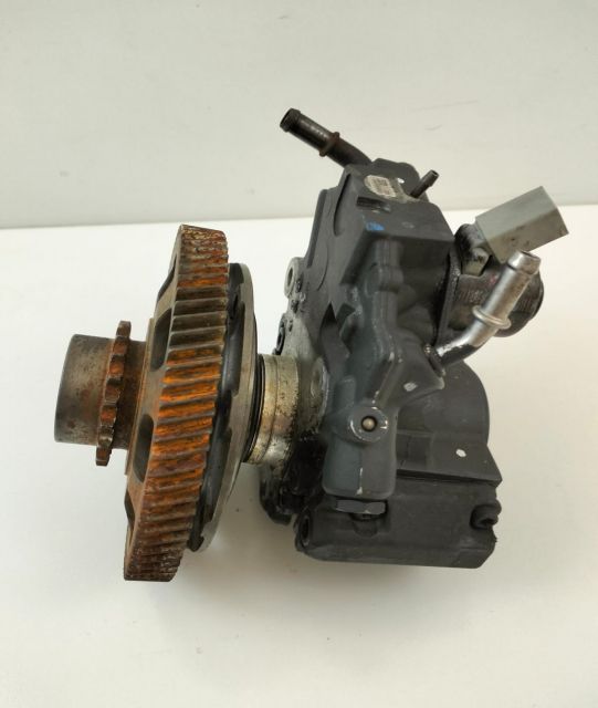 Pompa  De Înalte a6510700301 Mercedes-Benz Vito W639 (facelift) seri