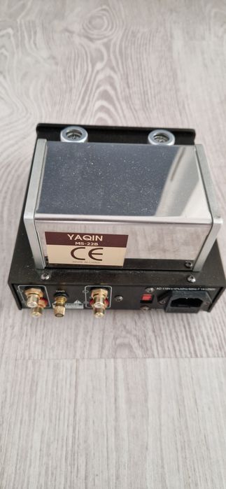 Vand preamp phono lampa Yaqin MS-22B