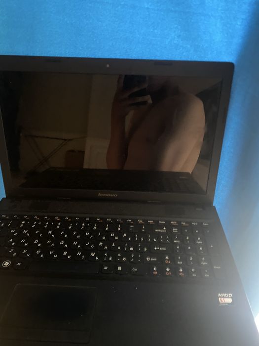 Продам ноутбок lenovo