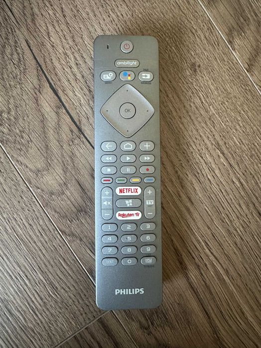 Продавам Philips 55PUS7304/12 – 55” 4K Ambilight с дефект в екрана