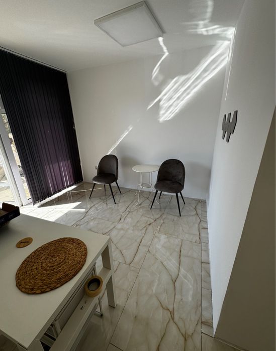 Дава се под наем Офис в Варна, Бриз - 40 кв.м за 538.56 € - Снимка #1