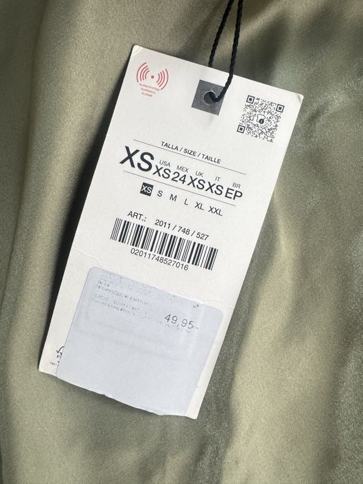 ZARA XS сатенена зелена пола