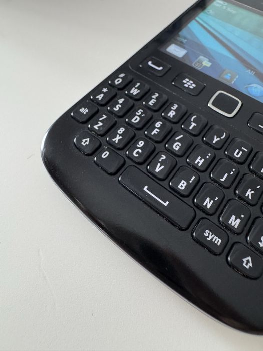 BlackBerry 9720
