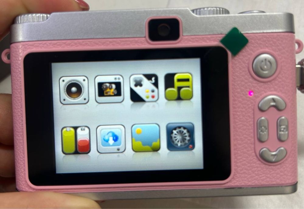 Digital cameraaa