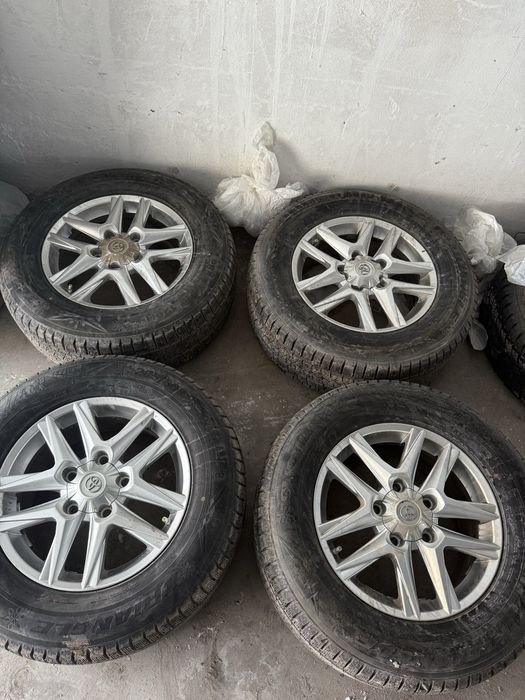 Шины на Lexus с лисками, Triangle