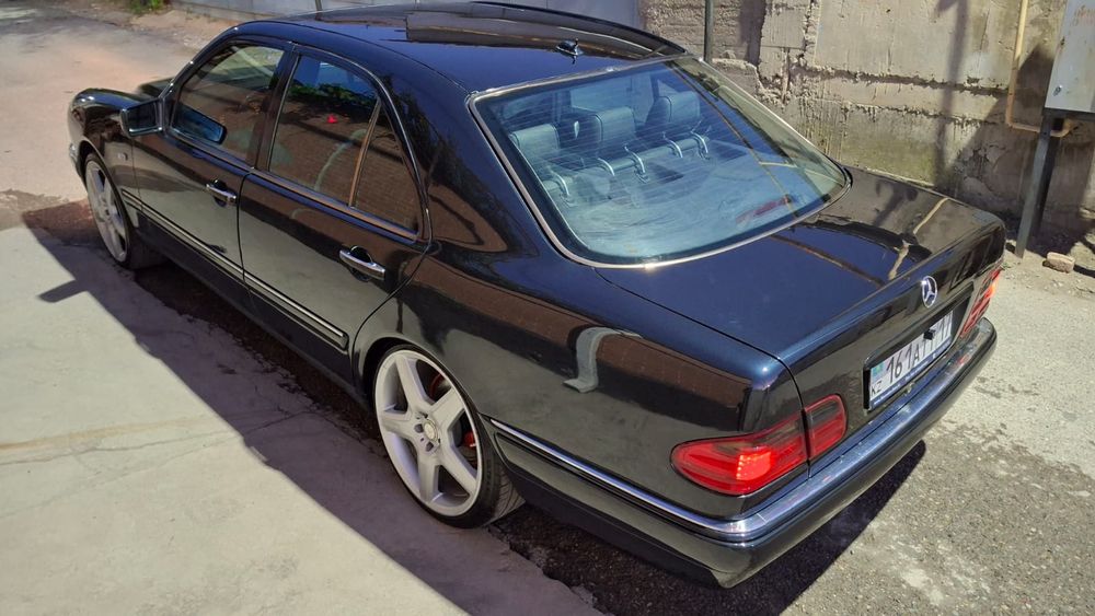 Мерседес W210  продам
