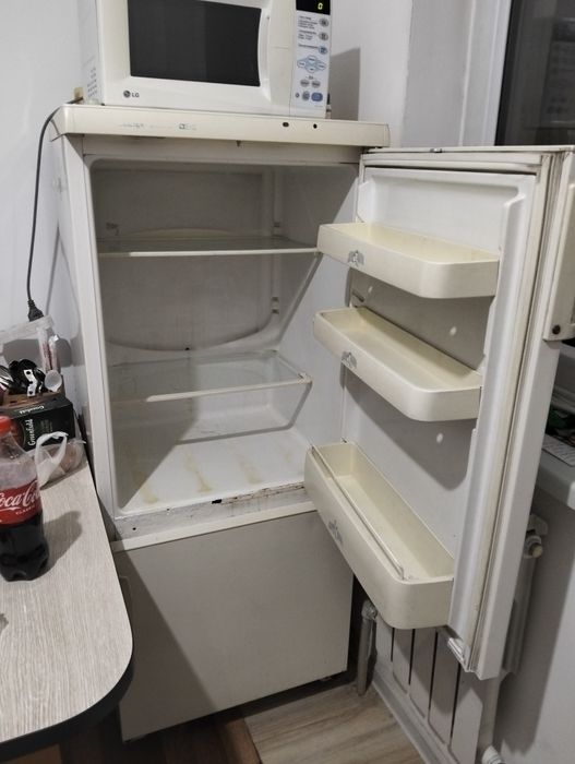 Холодильник хороший