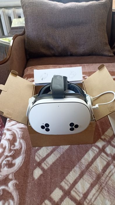 Мета квест 3 S (виртуальные очки)