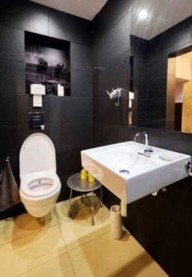 Дава се под наем Двустаен апартамент в София, Център - 50 кв.м за 790 € - Снимка #4