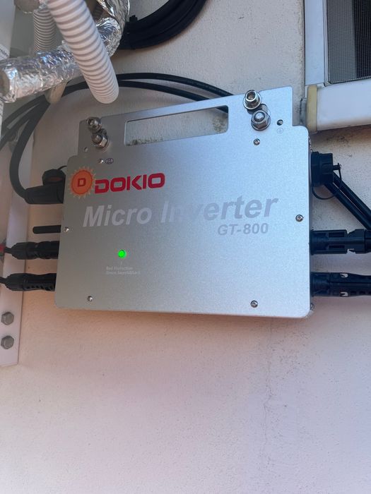 Kit Panouri fotovoltaice Dokio cu conectare la priză