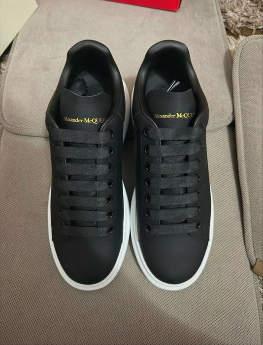 Adidasi Mcqeen nr41