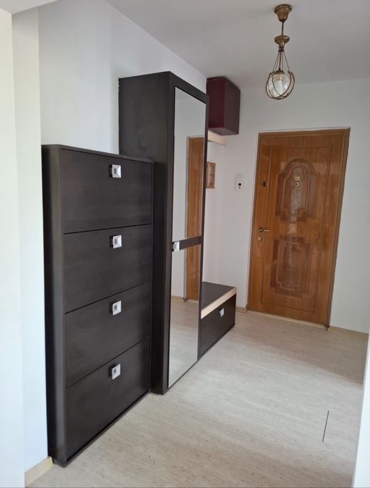 Apartament 3 camere de închiriat - Micro V, Buzău