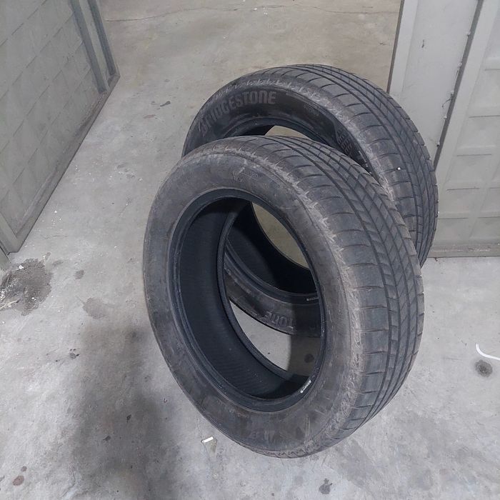 Гуми Bridgestone 235/55/18 100V