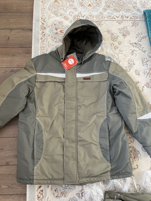 Продам зимнюю спецодежду