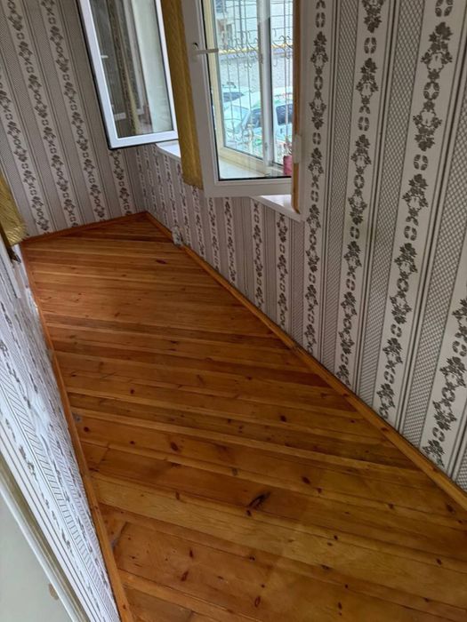 Аренда срочноо Сергили индекс 3 комнатная 1 этаж