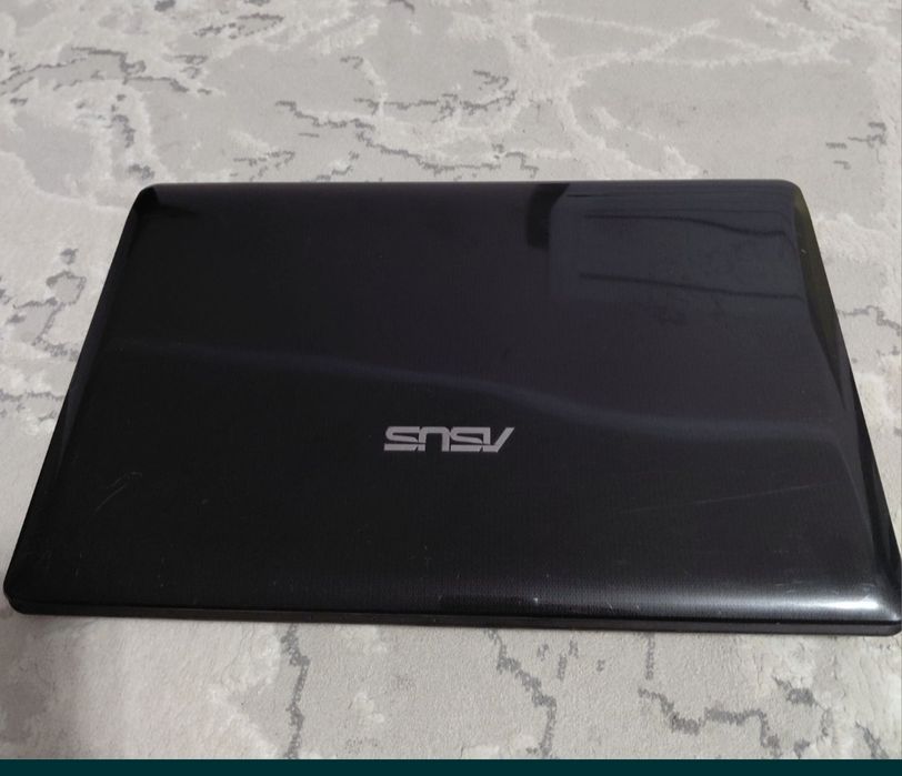 Продам  ноутбук Asus.