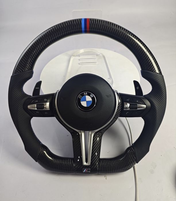 Volan M Bmw (PREMIUM) f10/e90/e71 / f30/ f01 etc, etc Pret prima poza