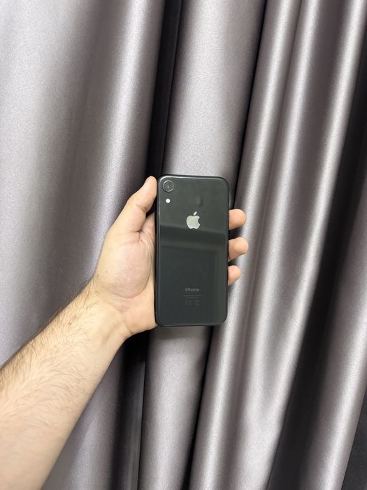 Продам телефон Iphone XR 128GB