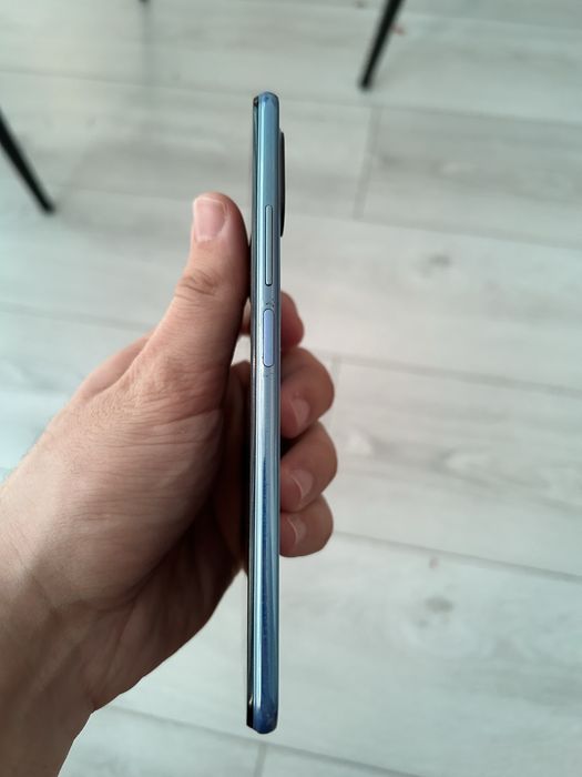 Продам телефон xiaomi mi 11 lite