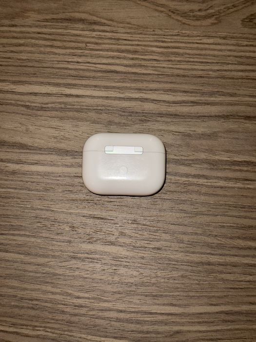 AirPods nayshnik sotiladi