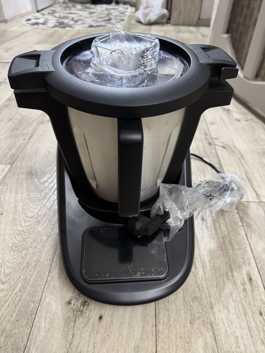 Кухонный комбайн