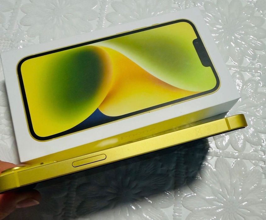 IPhone 14 жълт 128GB