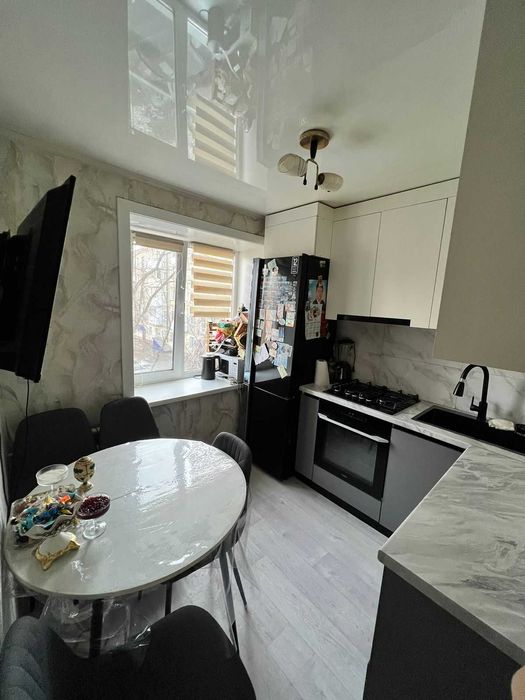 Продам 3 комнатную квартиру