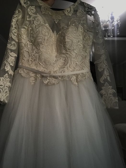 Продам платья