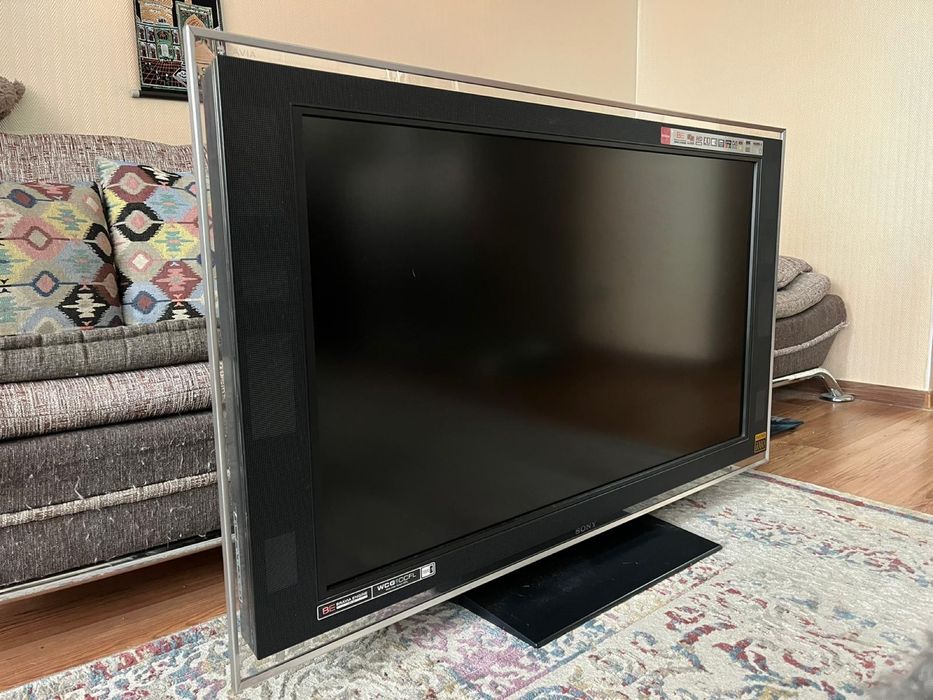 Продам sony bravia