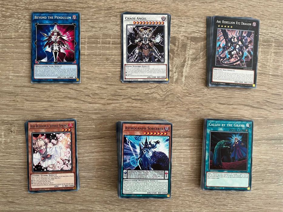Yu-Gi-Oh! TCG Legendary Arc-V Decks карти