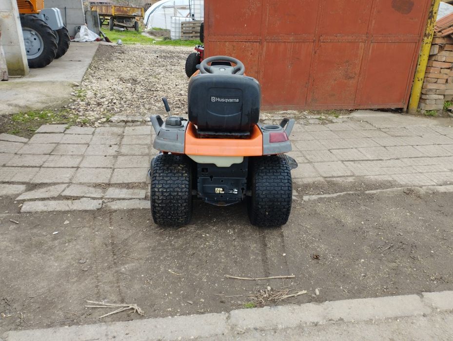 Husqvarna  20 hp