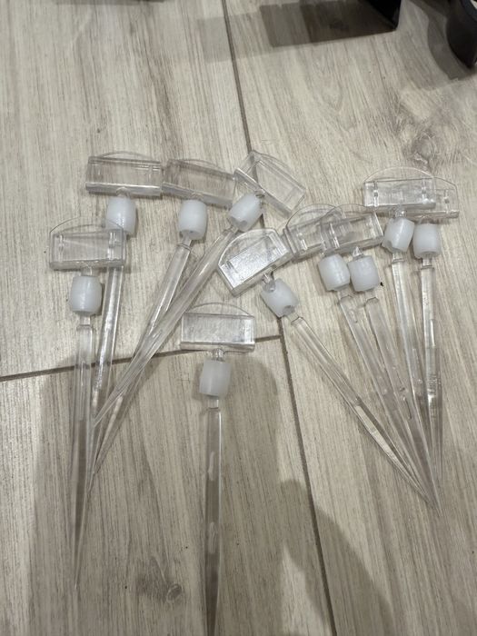 Табелки за цени , клещи за цени ,промоционални табели , щипки