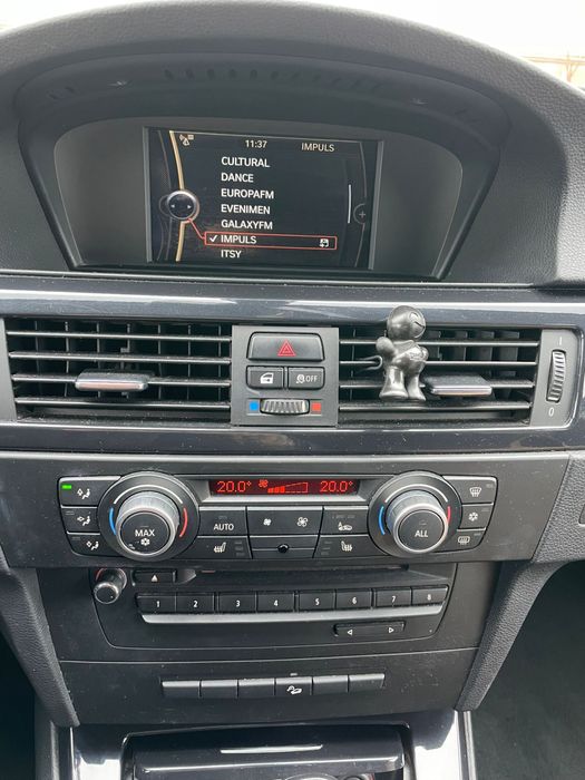 Vand BMW seria 3 E91 Facelift 2012 Xdrive 2.0 dizel automat DPF