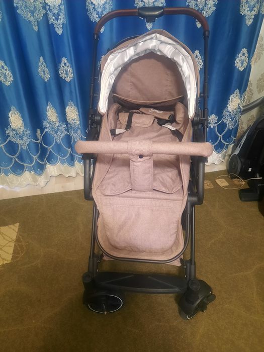 Продаются коляска