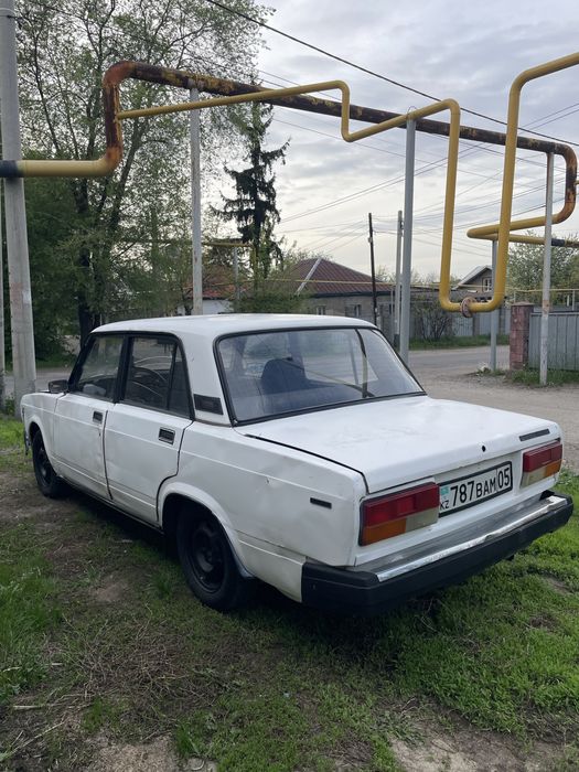 Продам ваз 2107.